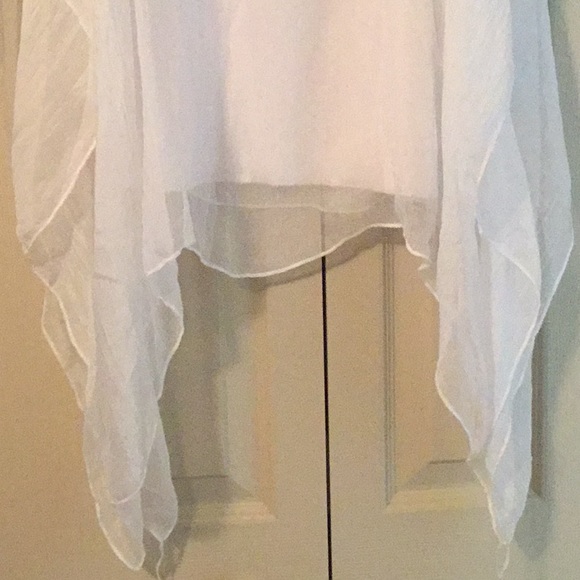 Top - Picture 2 of 3